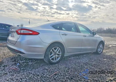 2013 Ford Fusion Se z USA, uszkodzony, nr VIN 3FA6P0HR2DR255267